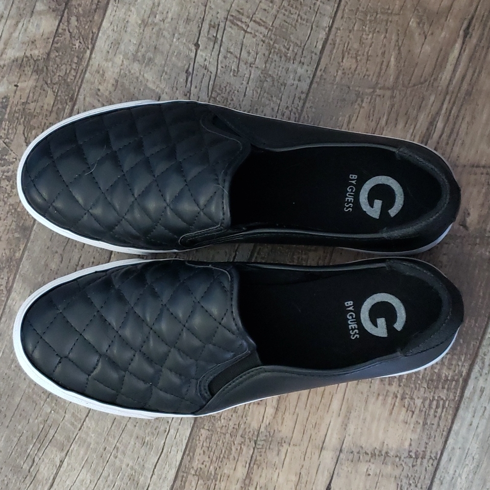 Black pleather canvas shoes